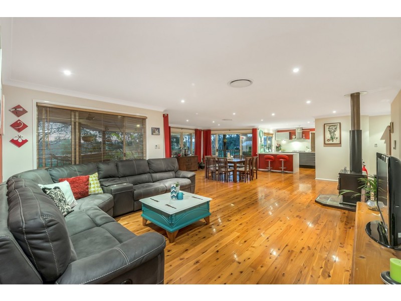 10 Katherine Court, Karalee QLD 4306