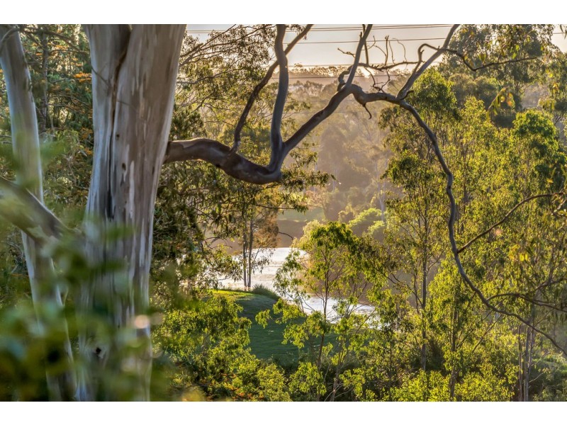 10 Katherine Court, Karalee QLD 4306