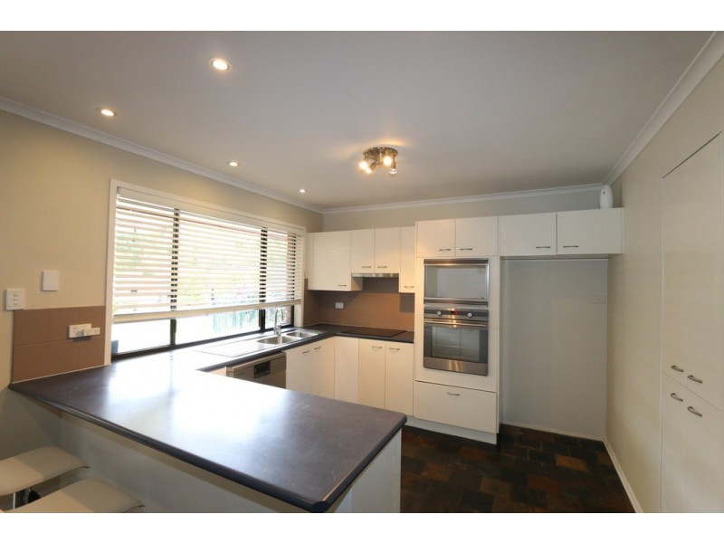 61 Montanus Drive, Bellbowrie QLD 4070
