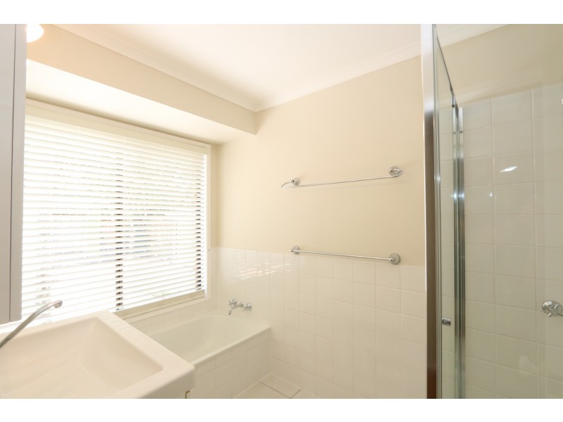 61 Montanus Drive, Bellbowrie QLD 4070