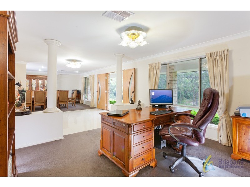 39 Kamala Drive, Pullenvale QLD 4069