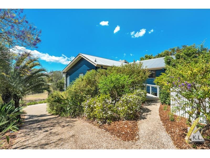 15 St Andrews Drive, Karana Downs QLD 4306