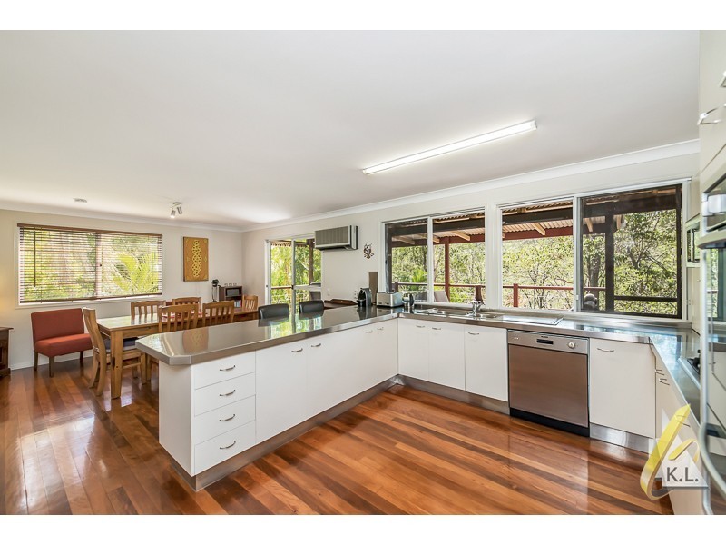 37 Glen Ruther Court, Mount Crosby QLD 4306