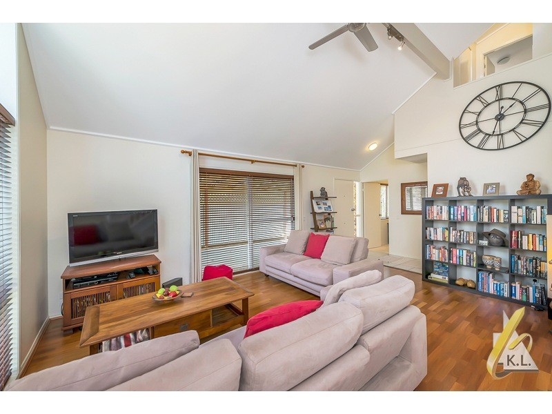 37 Glen Ruther Court, Mount Crosby QLD 4306