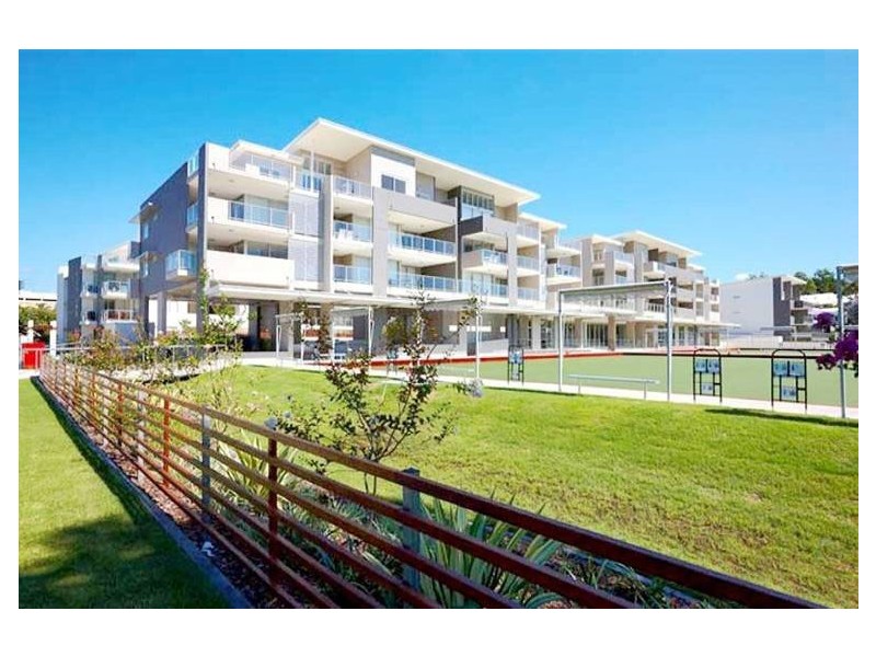 10/95 Clarence Road, Indooroopilly QLD 4068