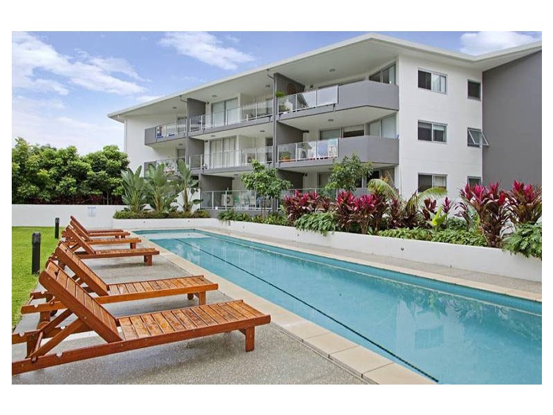 10/95 Clarence Road, Indooroopilly QLD 4068