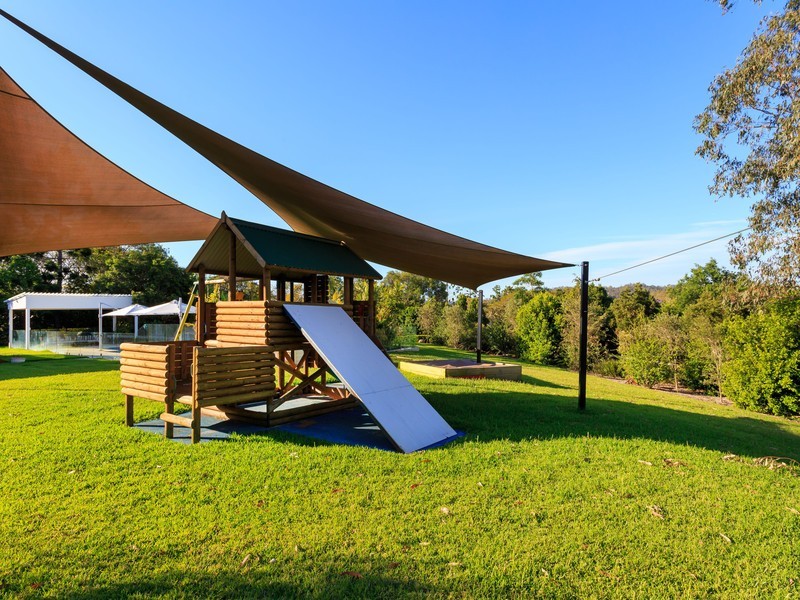 29 Massey Place, Brookfield QLD 4069