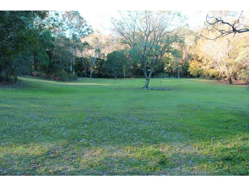 543 Grandview Road, Pullenvale QLD 4069