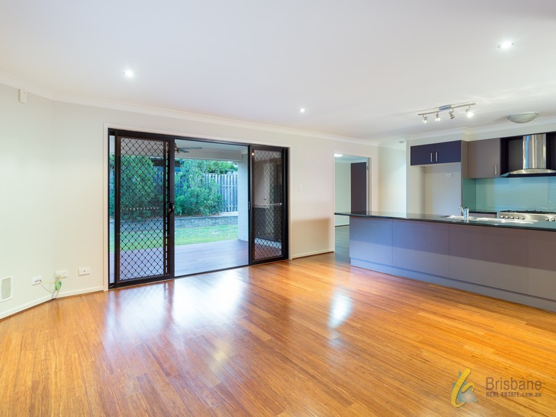 7 Boxwood Cl, Heathwood QLD 4110