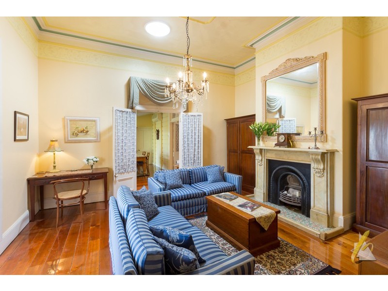 6/23 Curlew Street, Toowong QLD 4066