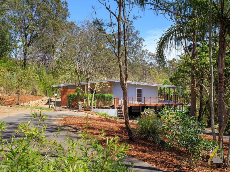 133 Pinjarra Rd, Pinjarra Hills QLD 4069
