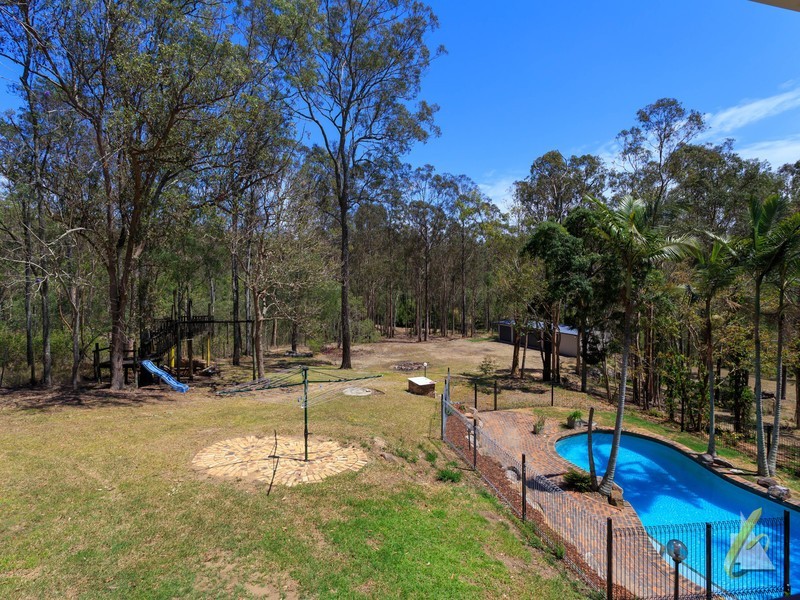 133 Pinjarra Rd, Pinjarra Hills QLD 4069