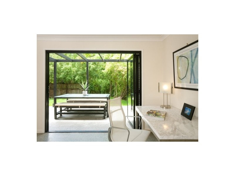 103 Russell Tce, Indooroopilly QLD 4068