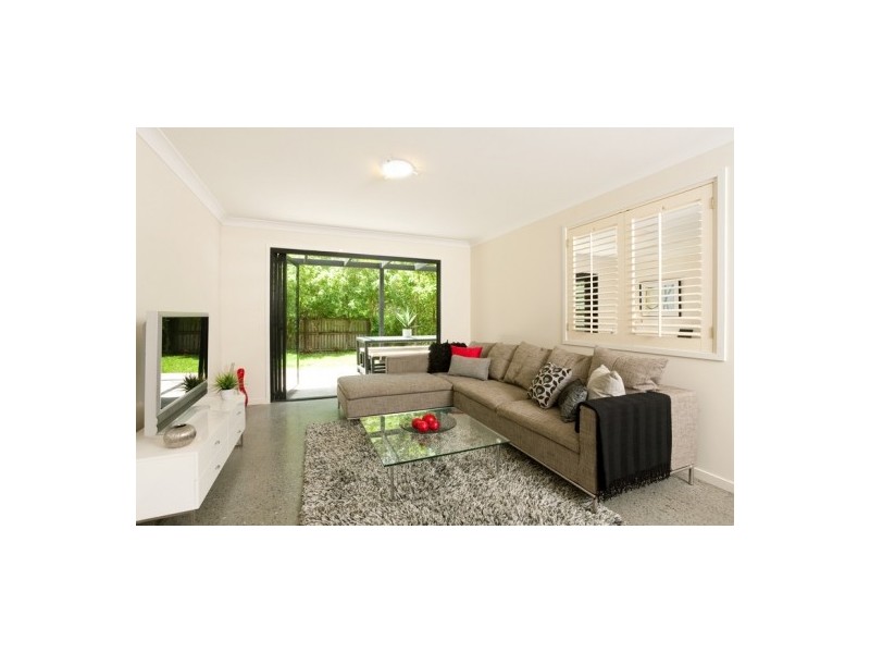 103 Russell Tce, Indooroopilly QLD 4068
