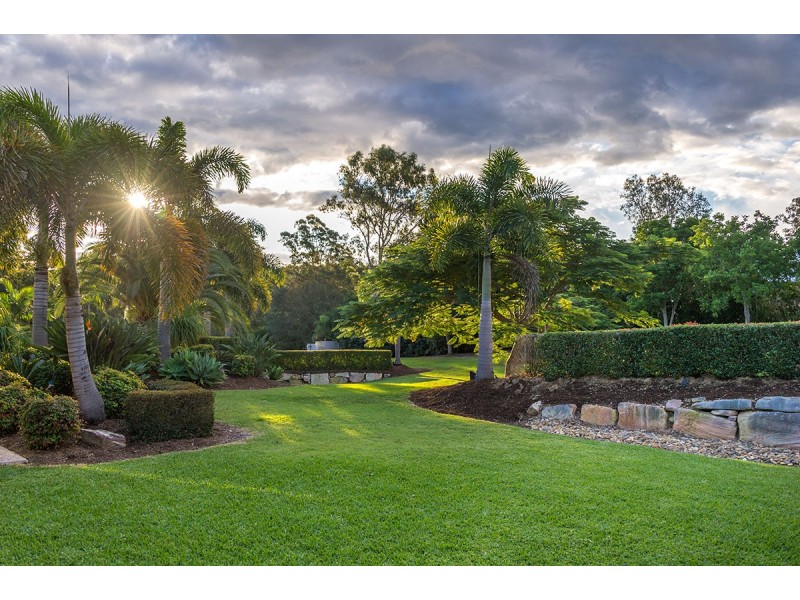280 Sugars Road, Anstead QLD 4070