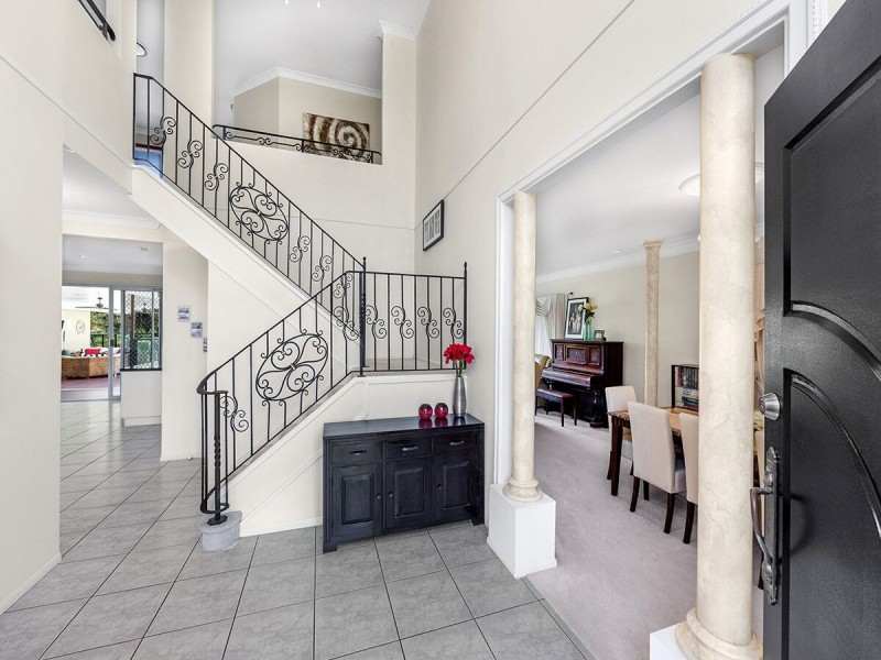 7 Wendouree Cresscent, Westlake QLD 4074