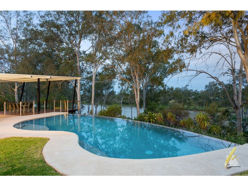 83 Lather Road, Bellbowrie QLD 4070