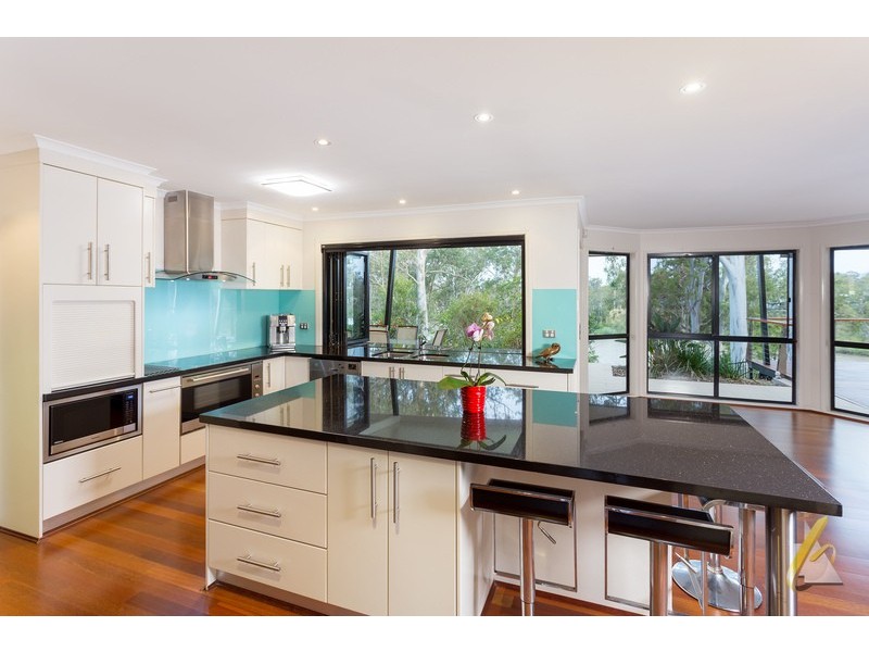 83 Lather Road, Bellbowrie QLD 4070