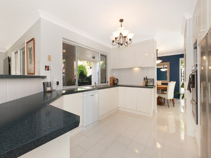 Kenmore Hills QLD 4069