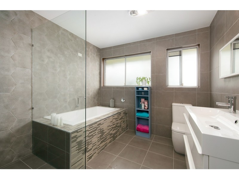 10 Murragong St, Jindalee QLD 4074