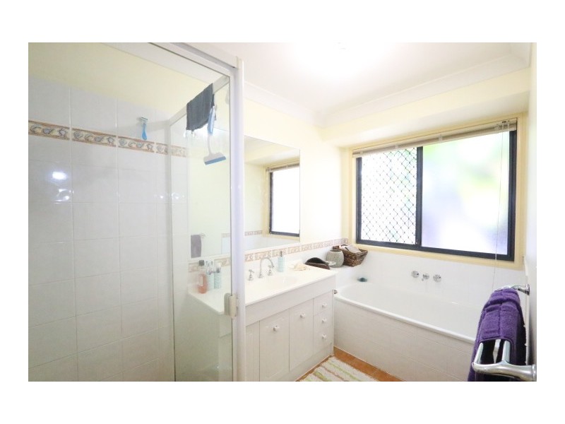 26 Paterson Place, Forest Lake QLD 4078