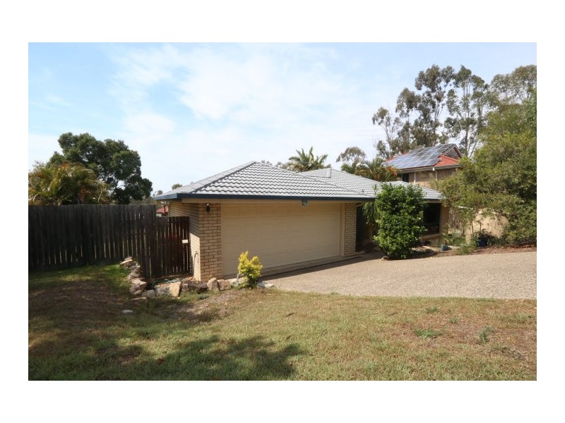 26 Paterson Place, Forest Lake QLD 4078
