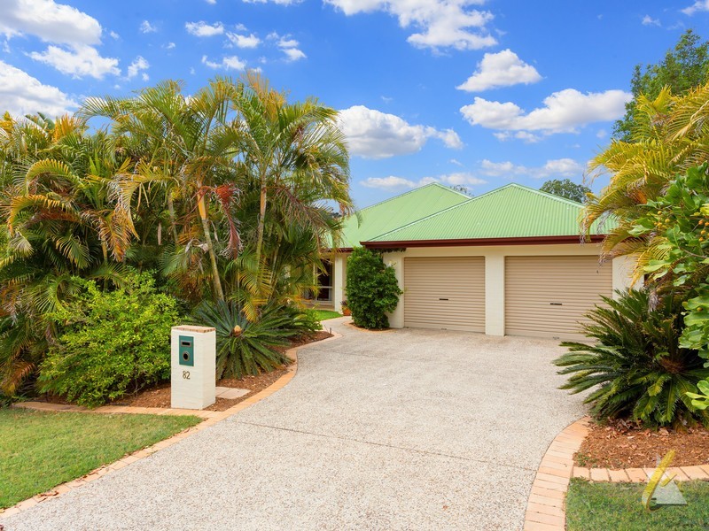82 Boyd Terrace, Brookfield QLD 4069