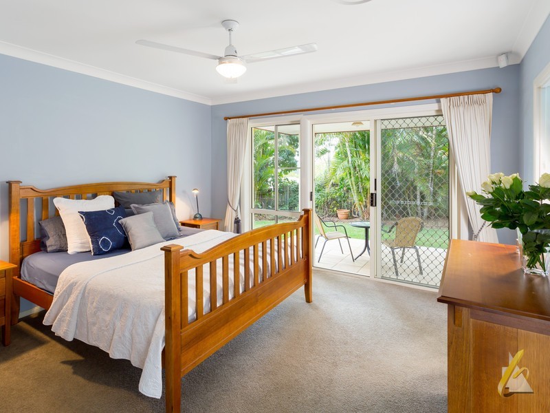 82 Boyd Terrace, Brookfield QLD 4069