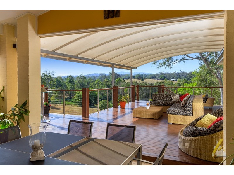 110 Lather Road, Bellbowrie QLD 4070