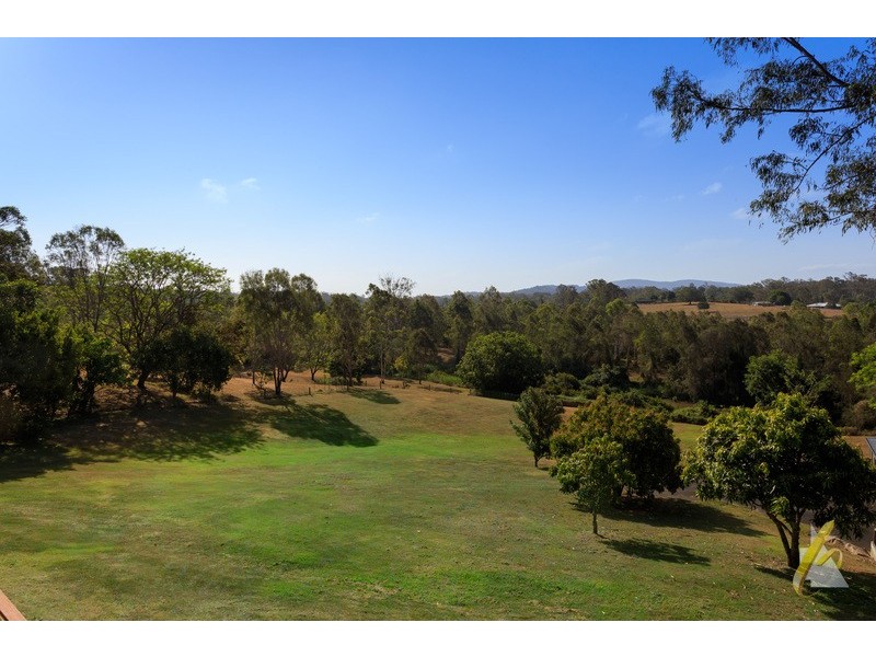 110 Lather Road, Bellbowrie QLD 4070