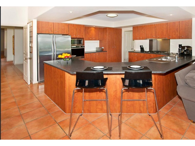 60 Summerland Pl, Pullenvale QLD 4069