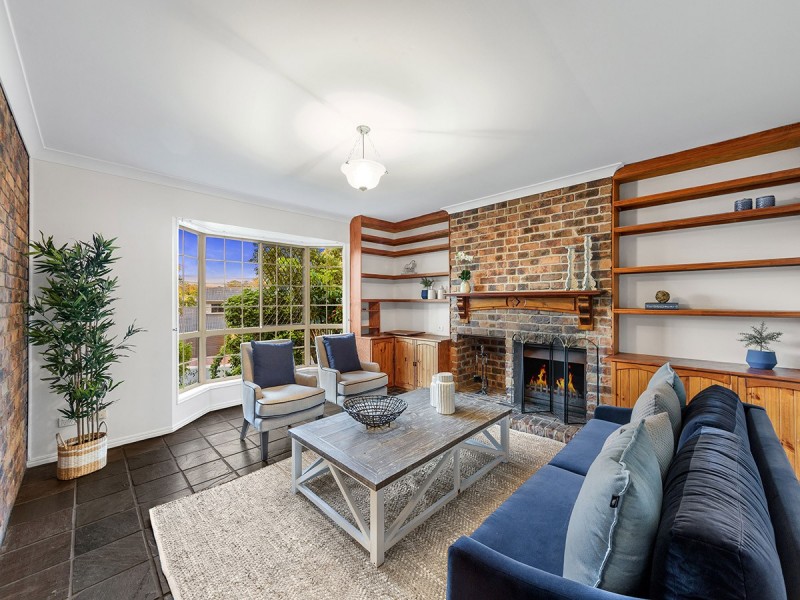 12 Baikal Place, Westlake QLD 4074