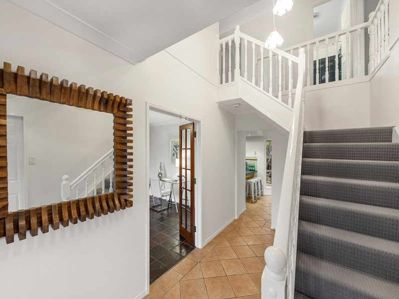 12 Baikal Place, Westlake QLD 4074