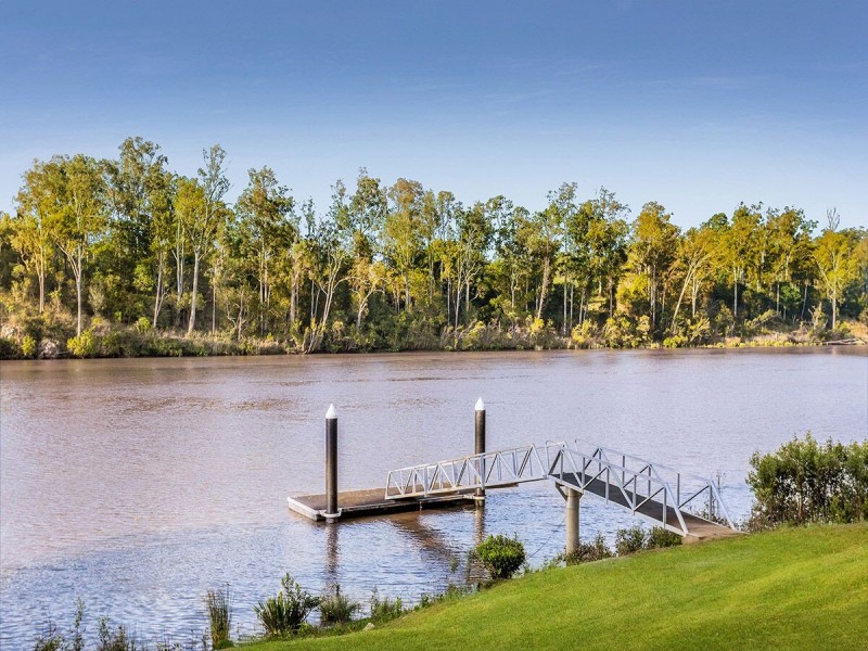 209 Westlake Drive, Westlake QLD 4074