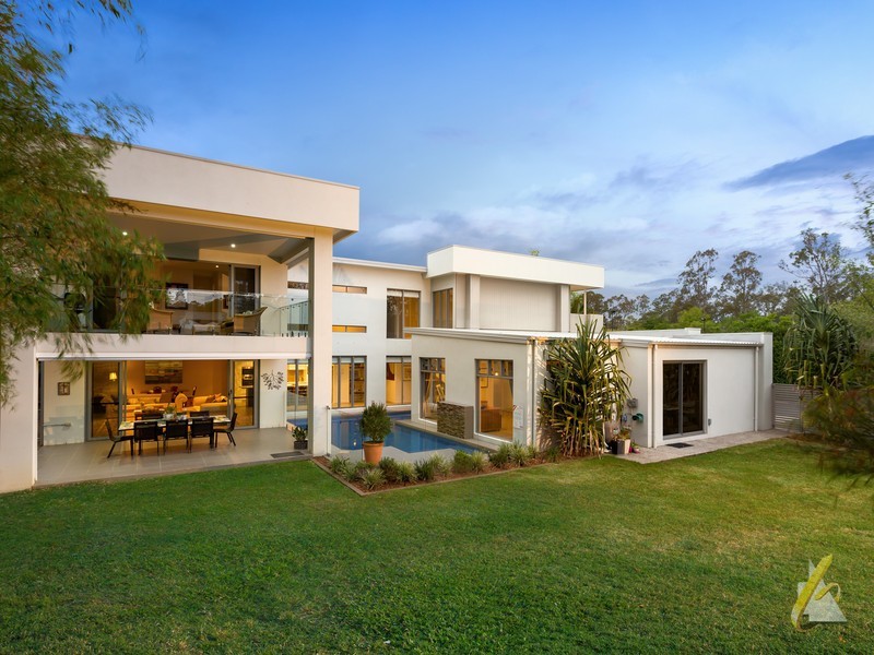 4 Sonanne Pl, Fig Tree Pocket QLD 4069