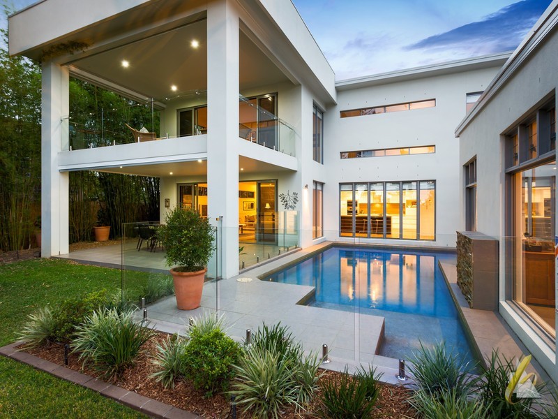 4 Sonanne Pl, Fig Tree Pocket QLD 4069