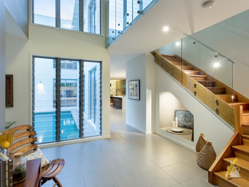 4 Sonanne Pl, Fig Tree Pocket QLD 4069