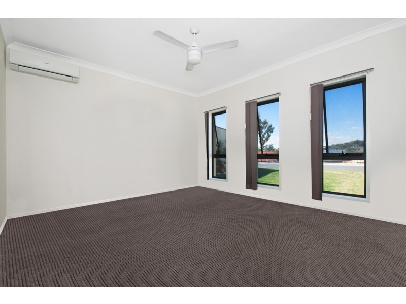 21 Higgins Street, Collingwood Park QLD 4301