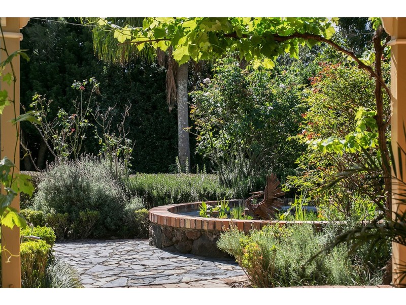 65 Lyndale Rd, Pullenvale QLD 4069