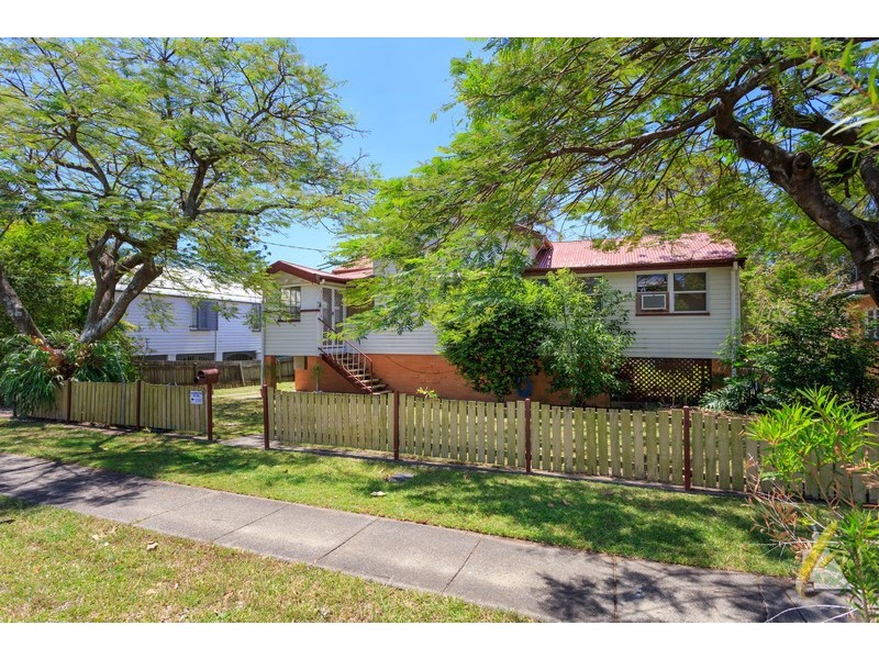 30 Leybourne Street, Chelmer QLD 4068