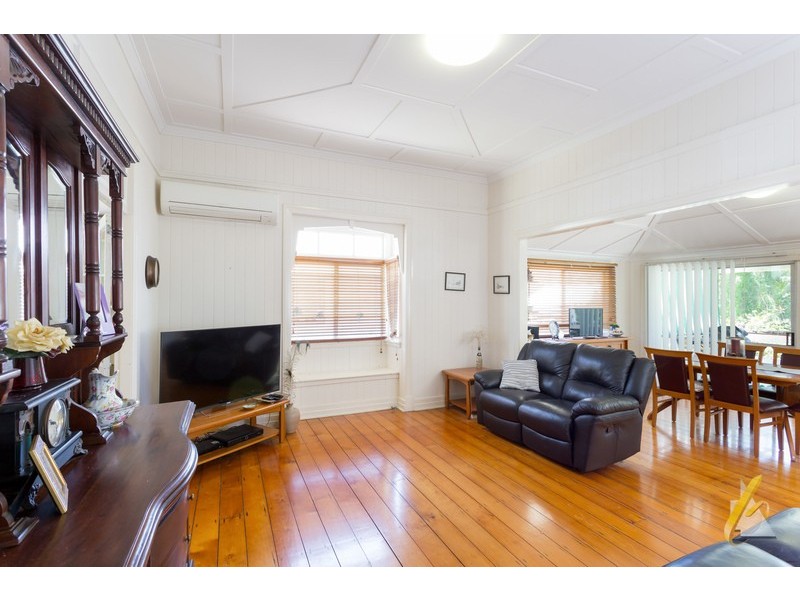 30 Leybourne Street, Chelmer QLD 4068