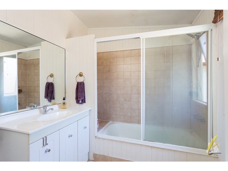 30 Leybourne Street, Chelmer QLD 4068