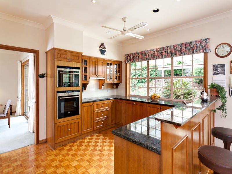 17 Dahmac Place, Pullenvale QLD 4069