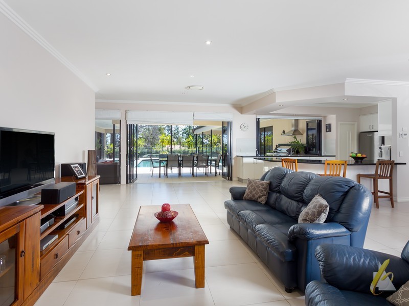 53 Rudyard St, Forest Lake QLD 4078