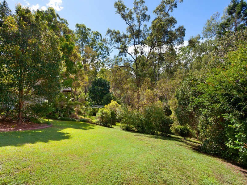 747 Mount Crosby Road, Karana Downs QLD 4306