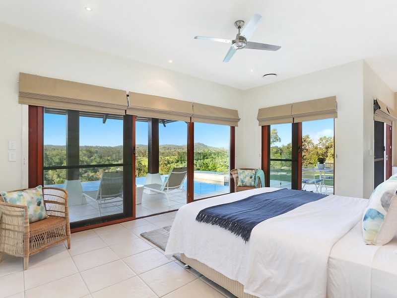 260 Old Farm Road, Pullenvale QLD 4069