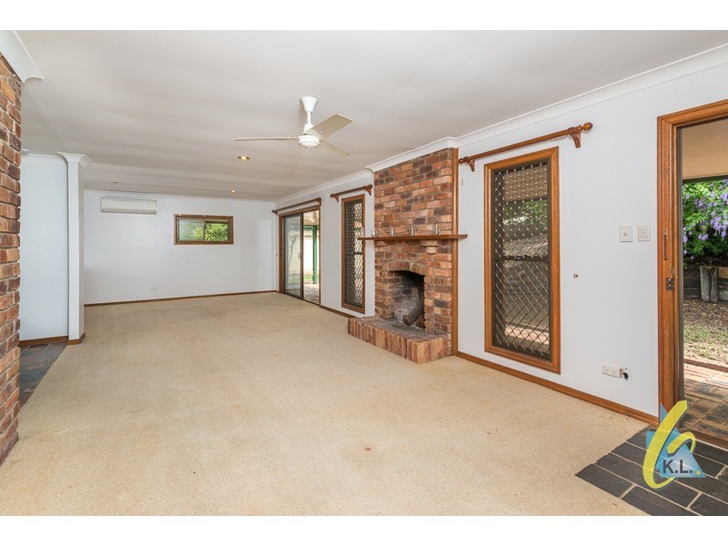 1040 Mt Crosby Rd, Mount Crosby QLD 4306