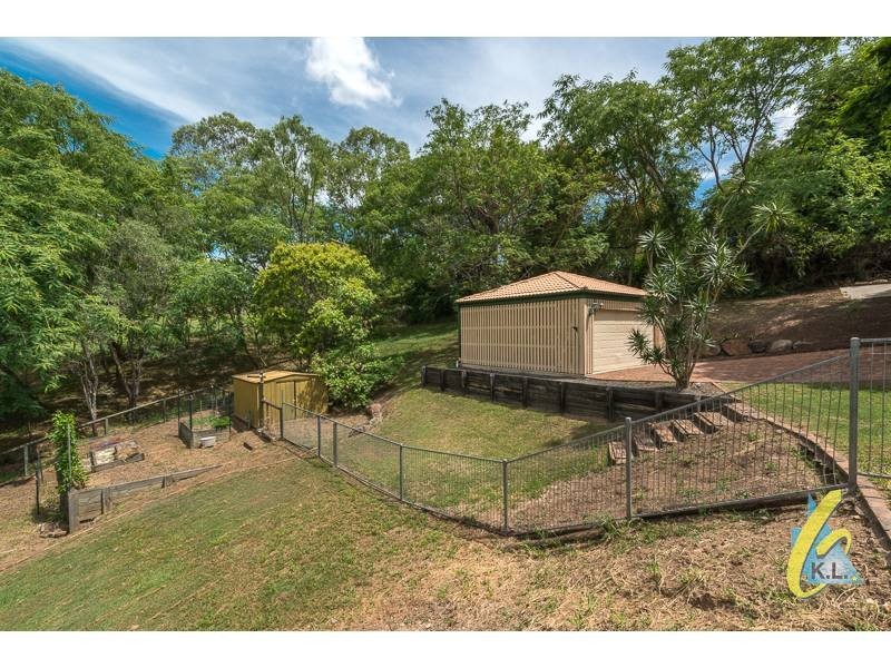 1040 Mt Crosby Rd, Mount Crosby QLD 4306