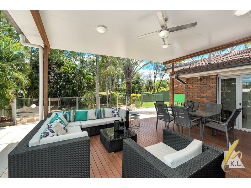 17 Karri Avenue, Karana Downs QLD 4306