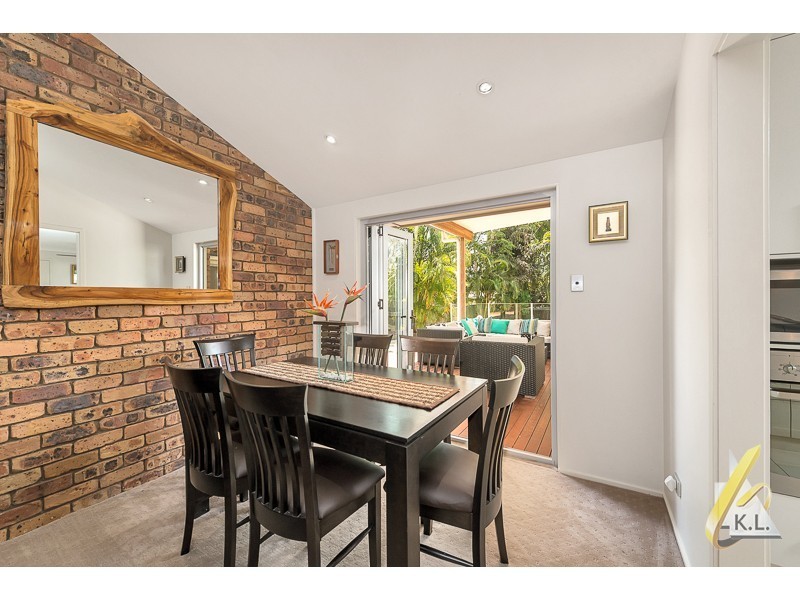 17 Karri Avenue, Karana Downs QLD 4306